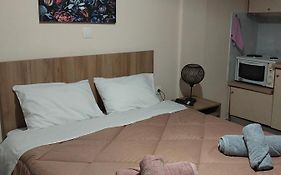 Anibo Studios & Apartments Zp411